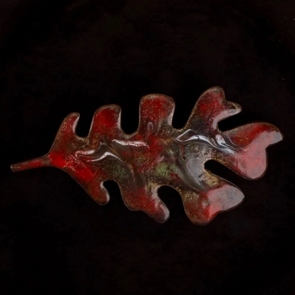 Vintage copper Red swirl Leaf-Shaped Brooch